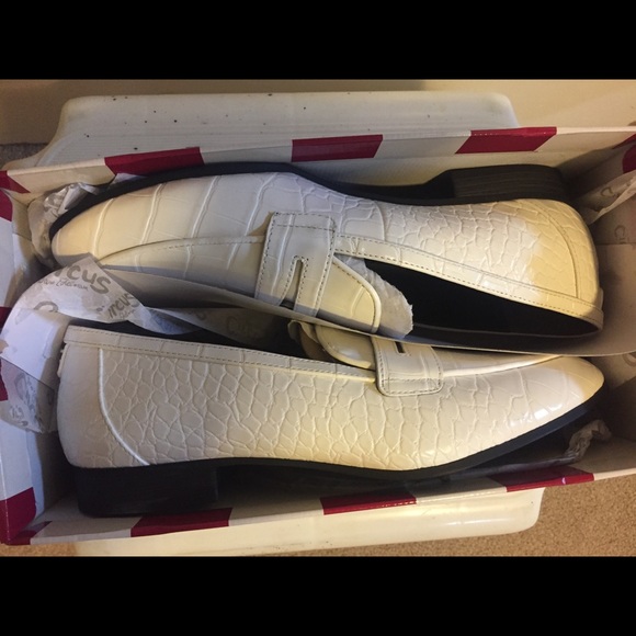 Circus by Dam Edelman - Picture 5 of 7